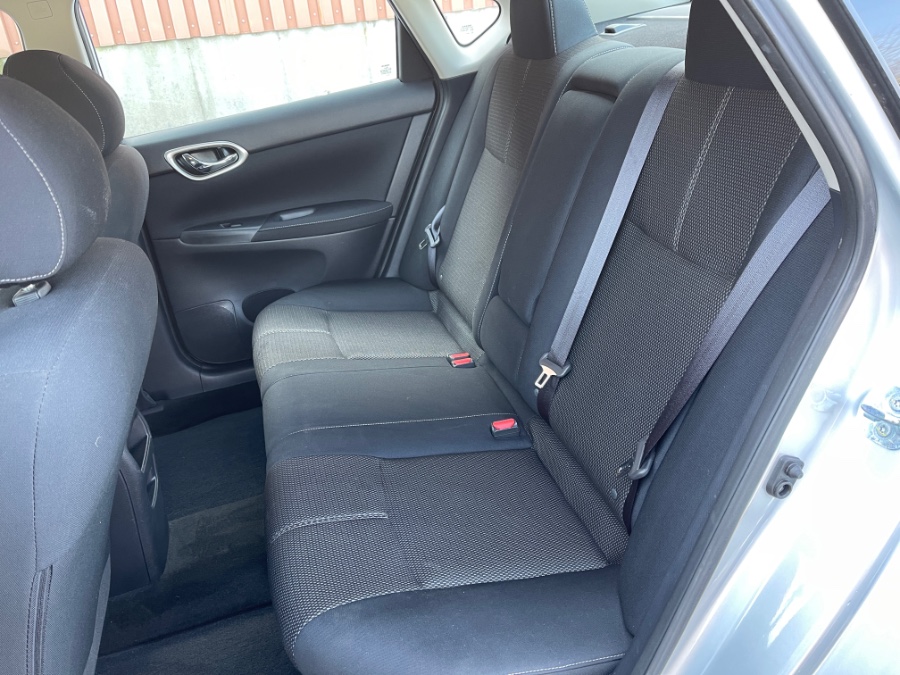 Used Nissan Sentra 4dr Sdn I4 CVT SR 2015 | Farmington Auto Park LLC. Plainville, Connecticut Used Nissan Sentra 4dr Sdn I4 CVT SR 2015 | Farmington Auto Park LLC. Plainville, Connecticut
