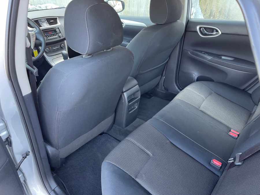 Used Nissan Sentra 4dr Sdn I4 CVT SR 2015 | Farmington Auto Park LLC. Plainville, Connecticut Used Nissan Sentra 4dr Sdn I4 CVT SR 2015 | Farmington Auto Park LLC. Plainville, Connecticut