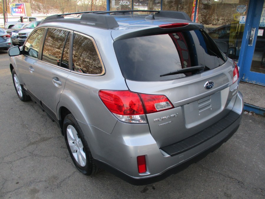 Used Subaru Outback 4dr Wgn H4 Auto 2.5i Limited Pwr Moon 2011 | Cos Central Auto. Meriden, Connecticut Used Subaru Outback 4dr Wgn H4 Auto 2.5i Limited Pwr Moon 2011 | Cos Central Auto. Meriden, Connecticut