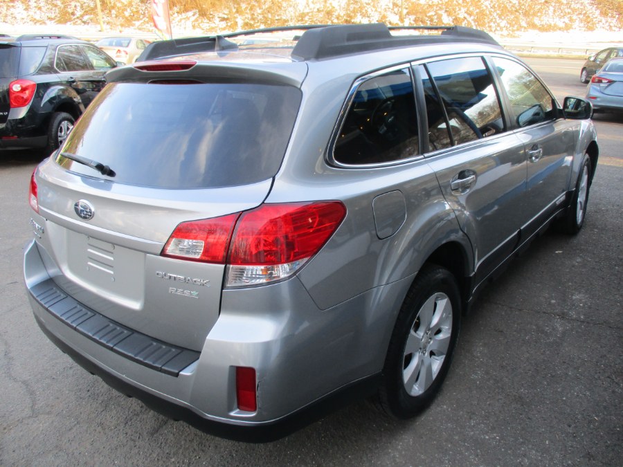 Used Subaru Outback 4dr Wgn H4 Auto 2.5i Limited Pwr Moon 2011 | Cos Central Auto. Meriden, Connecticut Used Subaru Outback 4dr Wgn H4 Auto 2.5i Limited Pwr Moon 2011 | Cos Central Auto. Meriden, Connecticut