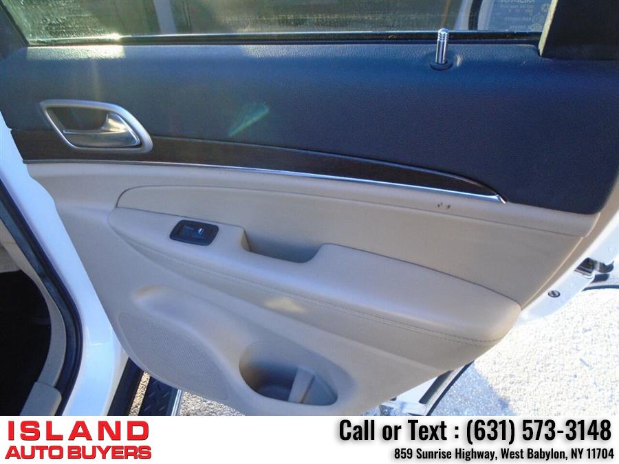 Used Jeep Grand Cherokee Limited 4x4 4dr SUV 2014 | Island Auto Buyers. West Babylon, New York Used Jeep Grand Cherokee Limited 4x4 4dr SUV 2014 | Island Auto Buyers. West Babylon, New York