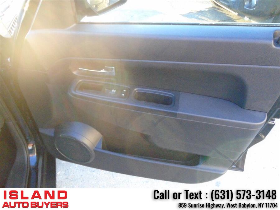 Used Jeep Liberty Latitude 4x4 4dr SUV 2012 | Island Auto Buyers. West Babylon, New York Used Jeep Liberty Latitude 4x4 4dr SUV 2012 | Island Auto Buyers. West Babylon, New York