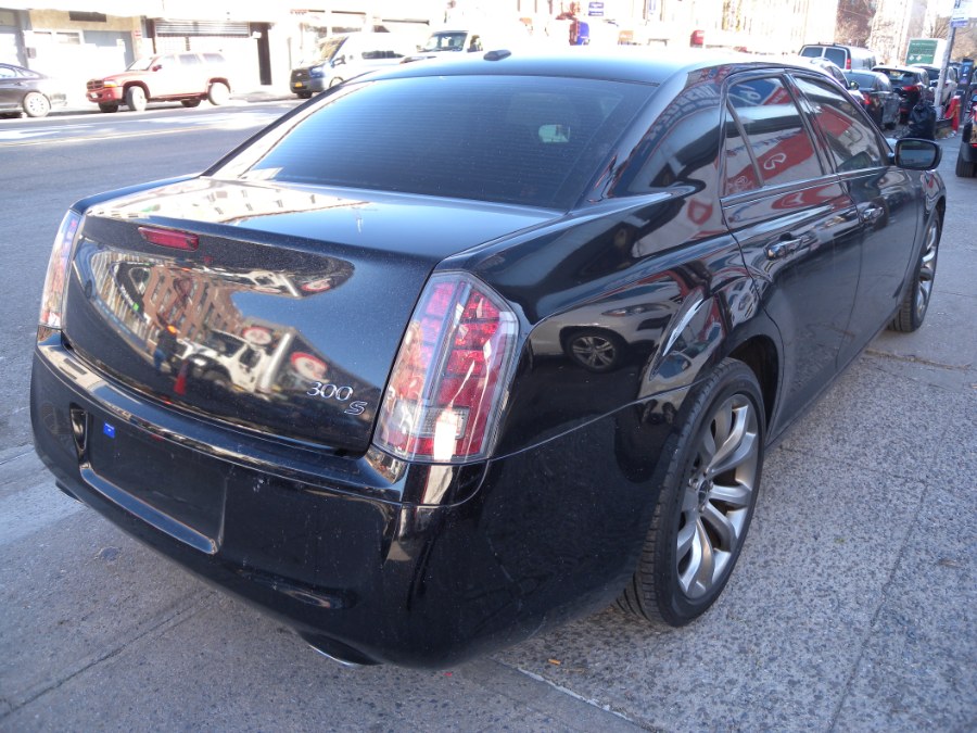 Used Chrysler 300 4dr Sdn 300S RWD 2014 | Carsbuck Inc.. Brooklyn, New York Used Chrysler 300 4dr Sdn 300S RWD 2014 | Carsbuck Inc.. Brooklyn, New York