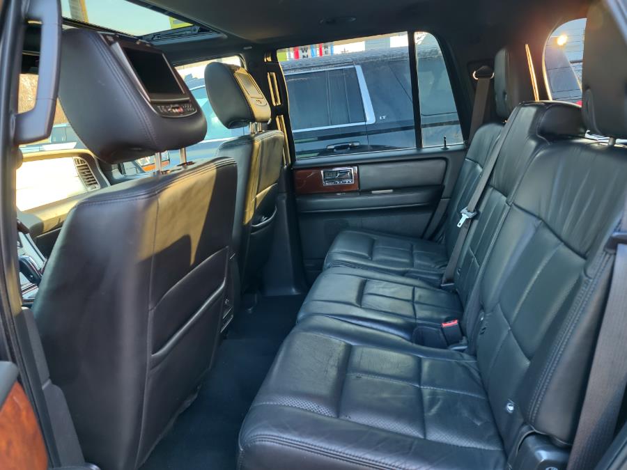 Used Lincoln Navigator 4WD 4dr 2013 | Alpine Motors Inc. Wantagh, New York Used Lincoln Navigator 4WD 4dr 2013 | Alpine Motors Inc. Wantagh, New York