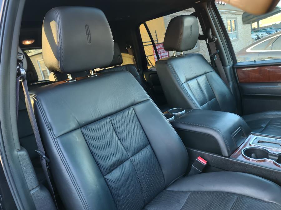 Used Lincoln Navigator 4WD 4dr 2013 | Alpine Motors Inc. Wantagh, New York Used Lincoln Navigator 4WD 4dr 2013 | Alpine Motors Inc. Wantagh, New York
