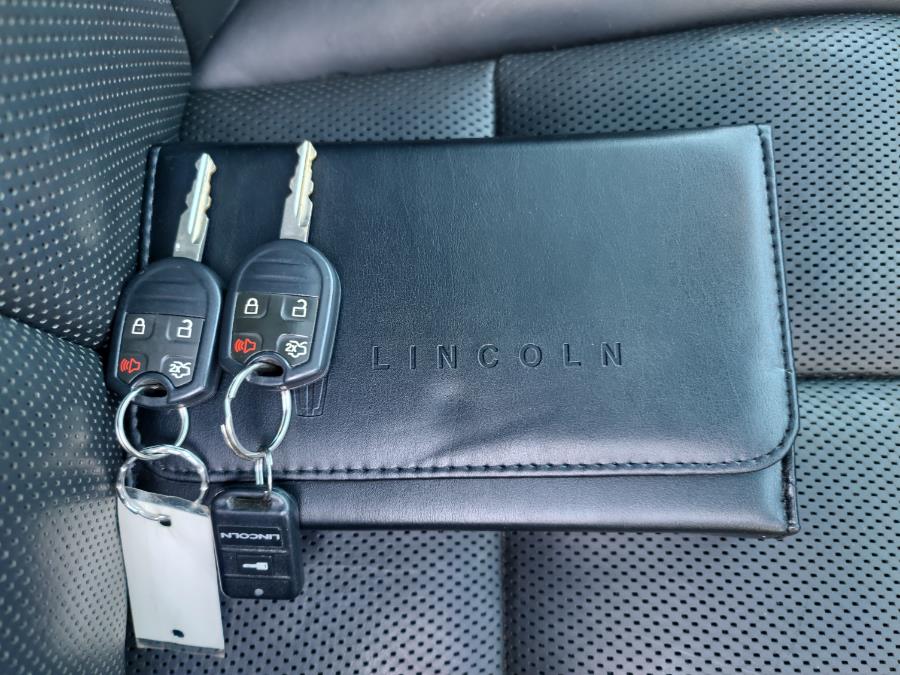 Used Lincoln Navigator 4WD 4dr 2013 | Alpine Motors Inc. Wantagh, New York Used Lincoln Navigator 4WD 4dr 2013 | Alpine Motors Inc. Wantagh, New York