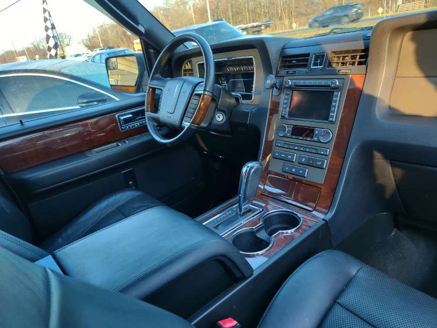Used Lincoln Navigator 4WD 4dr 2013 | Alpine Motors Inc. Wantagh, New York Used Lincoln Navigator 4WD 4dr 2013 | Alpine Motors Inc. Wantagh, New York