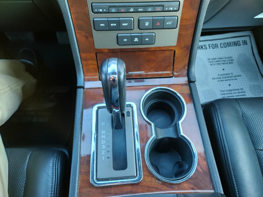 Used Lincoln Navigator 4WD 4dr 2013 | Alpine Motors Inc. Wantagh, New York Used Lincoln Navigator 4WD 4dr 2013 | Alpine Motors Inc. Wantagh, New York