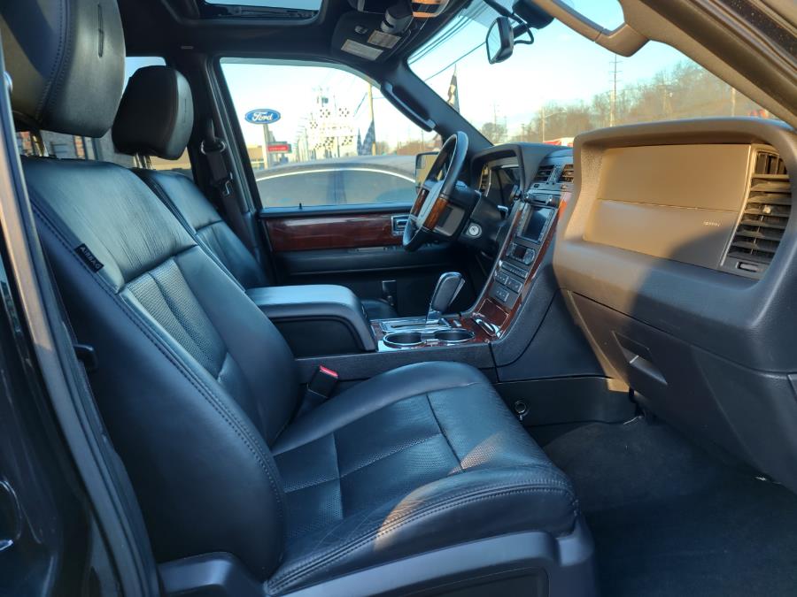 Used Lincoln Navigator 4WD 4dr 2013 | Alpine Motors Inc. Wantagh, New York Used Lincoln Navigator 4WD 4dr 2013 | Alpine Motors Inc. Wantagh, New York