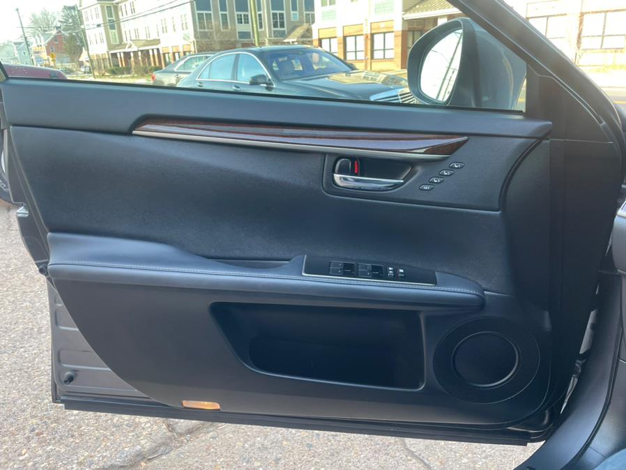 2017 Lexus ES ES 350 FWD, available for sale in Manchester, Connecticut | Carsonmain LLC. Manchester, Connecticut 2017 Lexus ES ES 350 FWD, available for sale in Manchester, Connecticut | Carsonmain LLC. Manchester, Connecticut