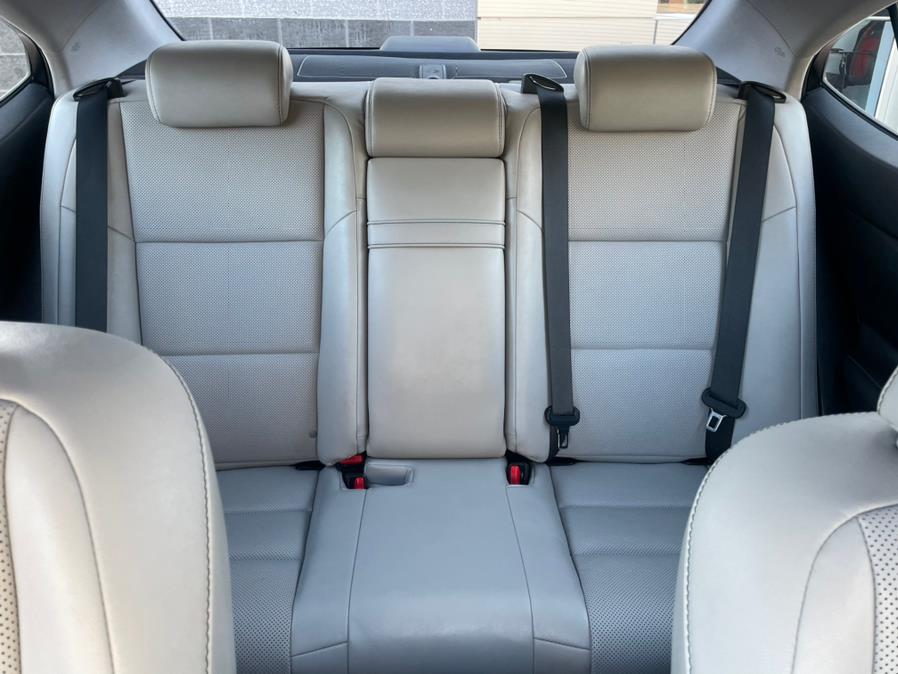 2017 Lexus ES ES 350 FWD, available for sale in Manchester, Connecticut | Carsonmain LLC. Manchester, Connecticut 2017 Lexus ES ES 350 FWD, available for sale in Manchester, Connecticut | Carsonmain LLC. Manchester, Connecticut