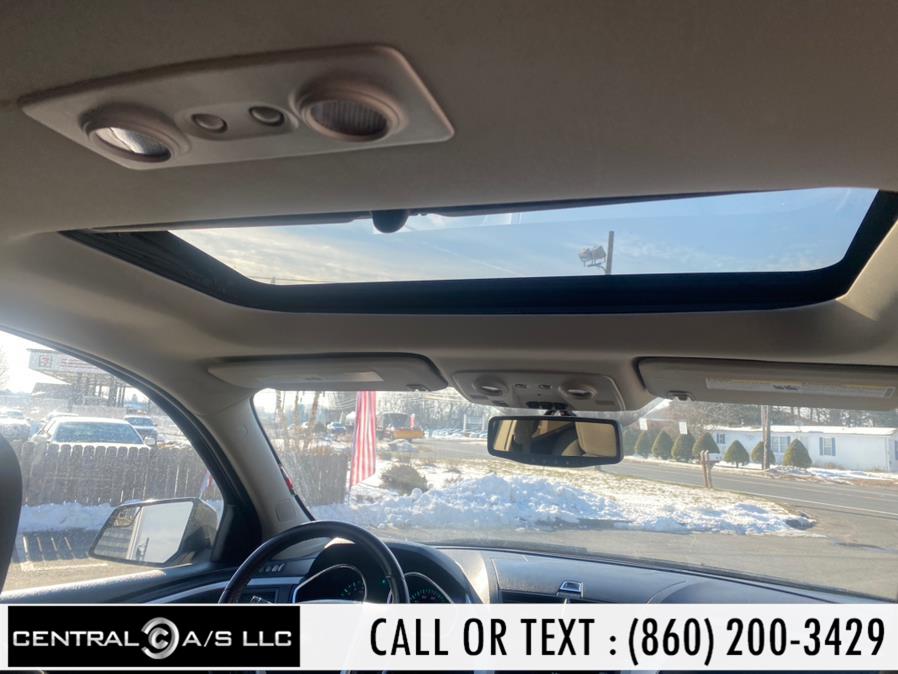 2011 Chevrolet Traverse AWD 4dr LT w/1LT, available for sale in East Windsor, Connecticut | Central A/S LLC. East Windsor, Connecticut 2011 Chevrolet Traverse AWD 4dr LT w/1LT, available for sale in East Windsor, Connecticut | Central A/S LLC. East Windsor, Connecticut