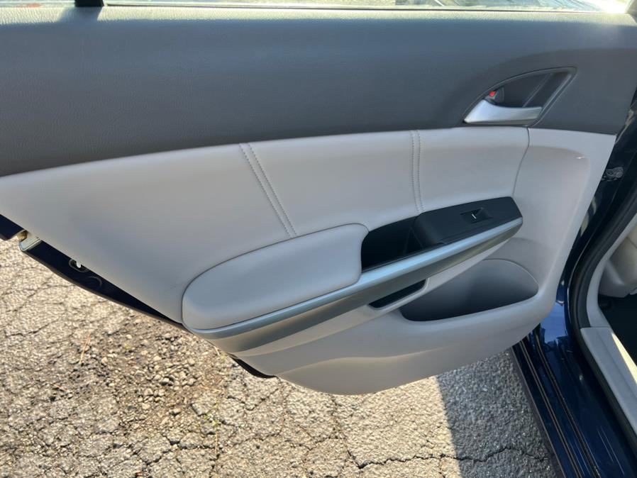 Used Honda Accord Sdn 4dr I4 Auto EX-L 2010 | Mint Auto Sales. Islip, New York Used Honda Accord Sdn 4dr I4 Auto EX-L 2010 | Mint Auto Sales. Islip, New York