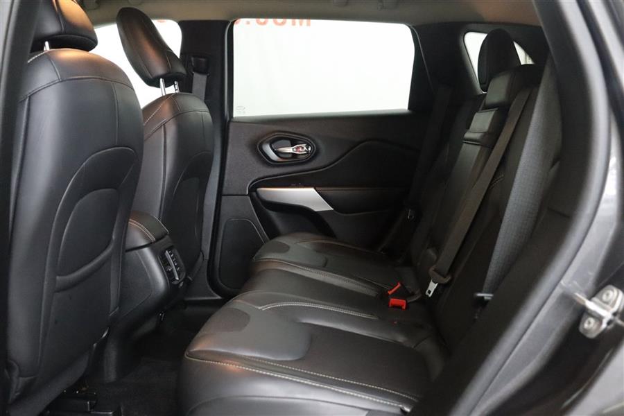 Used Jeep Cherokee LATITUDE PLUS 2018 | Fast Track Motors. Paterson, New Jersey Used Jeep Cherokee LATITUDE PLUS 2018 | Fast Track Motors. Paterson, New Jersey