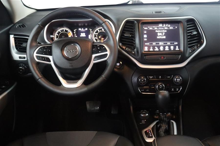 Used Jeep Cherokee LATITUDE PLUS 2018 | Fast Track Motors. Paterson, New Jersey Used Jeep Cherokee LATITUDE PLUS 2018 | Fast Track Motors. Paterson, New Jersey