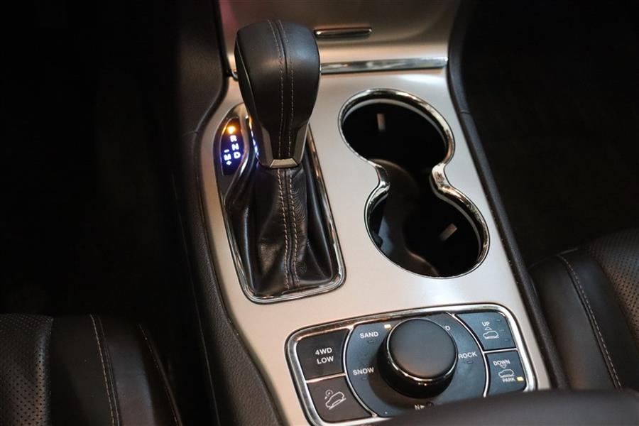 Used Jeep Grand Cherokee SUMMIT 2017 | Fast Track Motors. Paterson, New Jersey Used Jeep Grand Cherokee SUMMIT 2017 | Fast Track Motors. Paterson, New Jersey