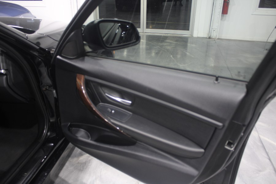 Used BMW 3 Series 4dr Sdn 328i xDrive AWD 2013 | Auto Gallery. Lodi, New Jersey Used BMW 3 Series 4dr Sdn 328i xDrive AWD 2013 | Auto Gallery. Lodi, New Jersey