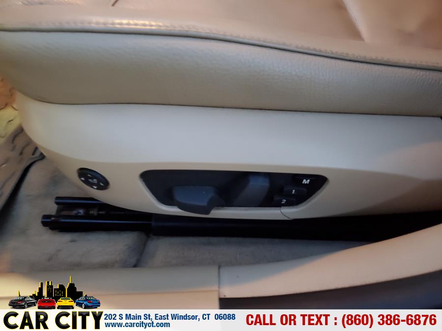 Used BMW 3 Series 4dr Sdn 328i xDrive AWD SULEV South Africa 2011 | Car City LLC. East Windsor, Connecticut Used BMW 3 Series 4dr Sdn 328i xDrive AWD SULEV South Africa 2011 | Car City LLC. East Windsor, Connecticut