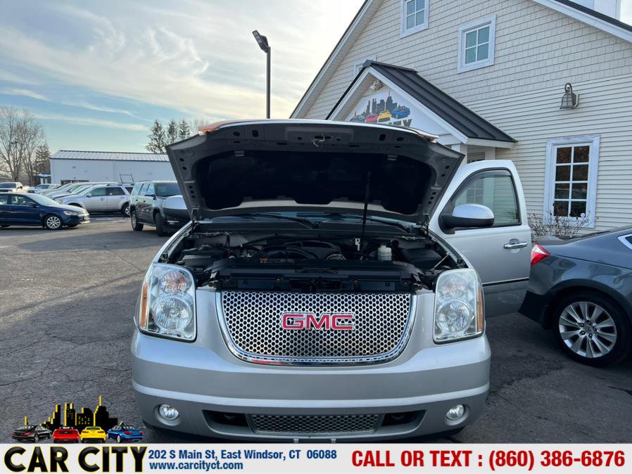 2011 GMC Yukon AWD 4dr 1500 Denali, available for sale in East Windsor, Connecticut | Car City LLC. East Windsor, Connecticut 2011 GMC Yukon AWD 4dr 1500 Denali, available for sale in East Windsor, Connecticut | Car City LLC. East Windsor, Connecticut