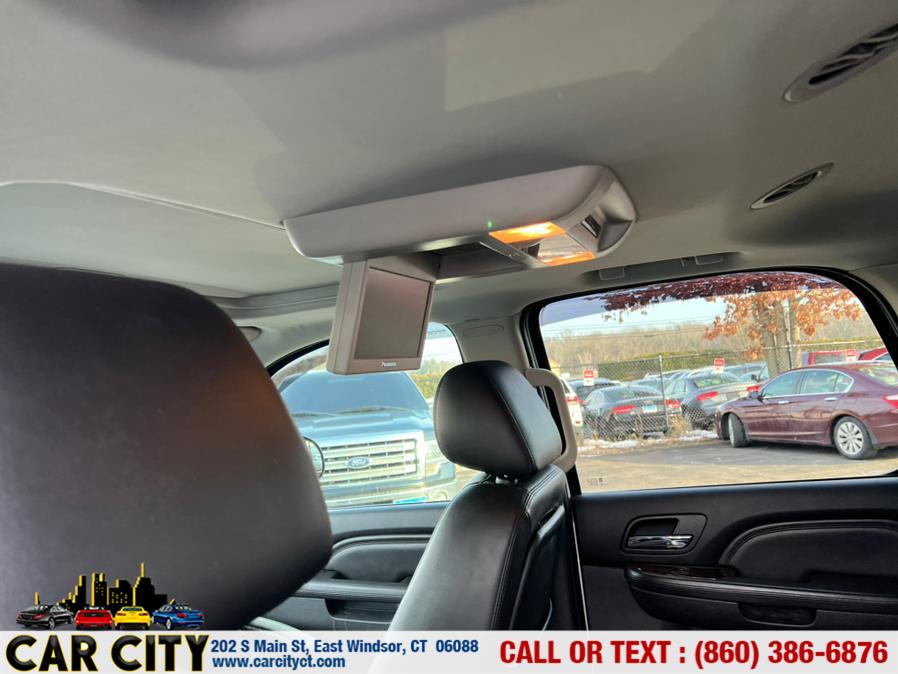 2011 GMC Yukon AWD 4dr 1500 Denali, available for sale in East Windsor, Connecticut | Car City LLC. East Windsor, Connecticut 2011 GMC Yukon AWD 4dr 1500 Denali, available for sale in East Windsor, Connecticut | Car City LLC. East Windsor, Connecticut