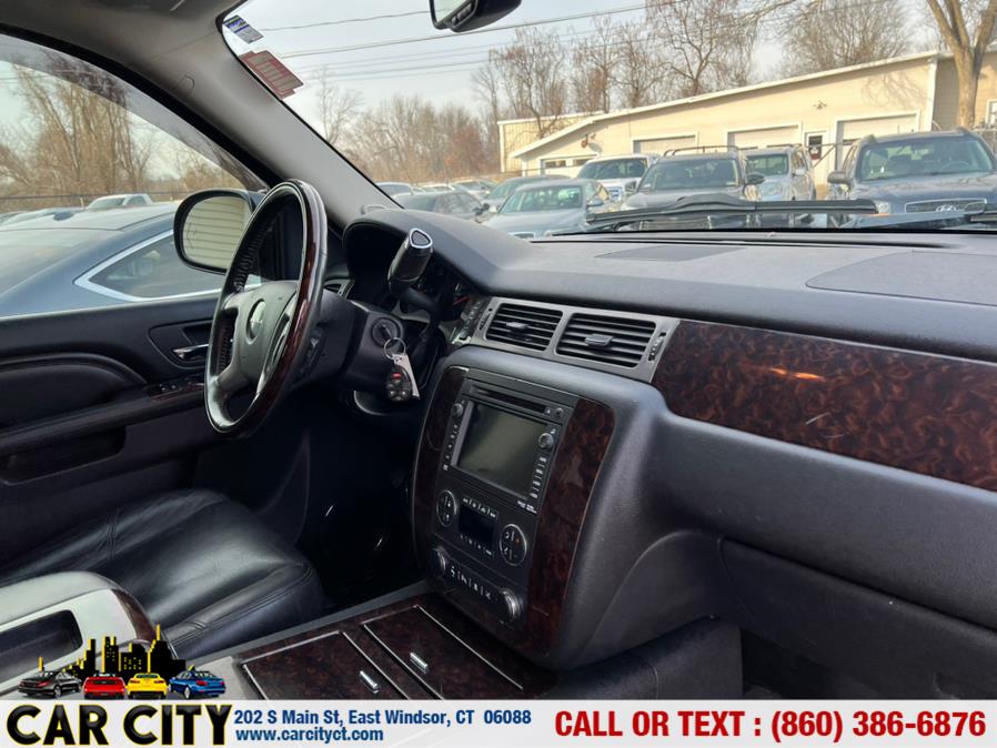 2011 GMC Yukon AWD 4dr 1500 Denali, available for sale in East Windsor, Connecticut | Car City LLC. East Windsor, Connecticut 2011 GMC Yukon AWD 4dr 1500 Denali, available for sale in East Windsor, Connecticut | Car City LLC. East Windsor, Connecticut