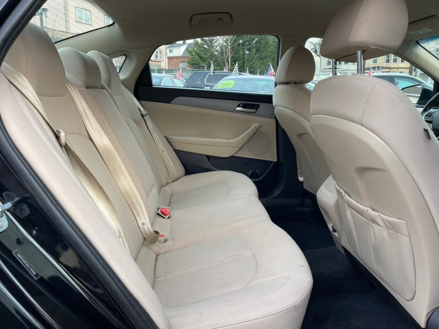 2019 Hyundai Sonata SE 2.4L, available for sale in Irvington , New Jersey | Auto Haus of Irvington Corp. Irvington , New Jersey 2019 Hyundai Sonata SE 2.4L, available for sale in Irvington , New Jersey | Auto Haus of Irvington Corp. Irvington , New Jersey
