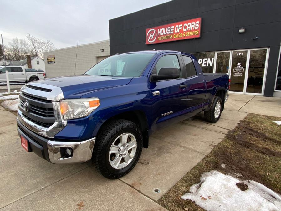 2014 Toyota Tundra 4WD Truck Double Cab 5.7L V8 6-Spd AT SR5 (Natl), available for sale in Meriden, Connecticut | House of Cars CT. Meriden, Connecticut
