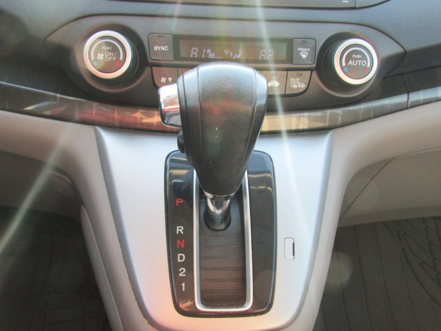 Used Honda CR-V 2WD 5dr EX-L 2014 | United Auto Sales of E Windsor, Inc. East Windsor, Connecticut Used Honda CR-V 2WD 5dr EX-L 2014 | United Auto Sales of E Windsor, Inc. East Windsor, Connecticut