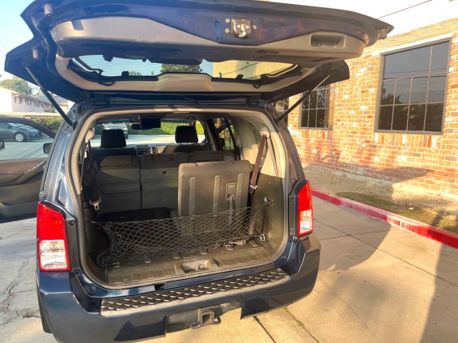 2006 Nissan Pathfinder SE 2WD, available for sale in Lake Forest, California | Pacific Green Line. Lake Forest, California 2006 Nissan Pathfinder SE 2WD, available for sale in Lake Forest, California | Pacific Green Line. Lake Forest, California