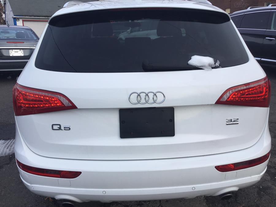 Used Audi Q5 quattro 4dr Premium Plus 2010 | Liberty Motors. Manchester, Connecticut Used Audi Q5 quattro 4dr Premium Plus 2010 | Liberty Motors. Manchester, Connecticut