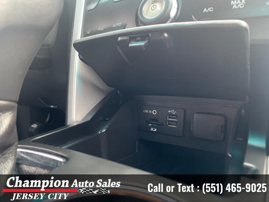 Used Ford Explorer FWD 4dr XLT 2015 | Champion Auto Sales of JC. Jersey City, New Jersey Used Ford Explorer FWD 4dr XLT 2015 | Champion Auto Sales of JC. Jersey City, New Jersey