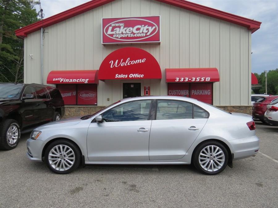 Used Volkswagen Jetta 1.8T SEL PZEV 4dr Sedan 2016 | Lake City Exports Inc. Auburn, Maine Used Volkswagen Jetta 1.8T SEL PZEV 4dr Sedan 2016 | Lake City Exports Inc. Auburn, Maine