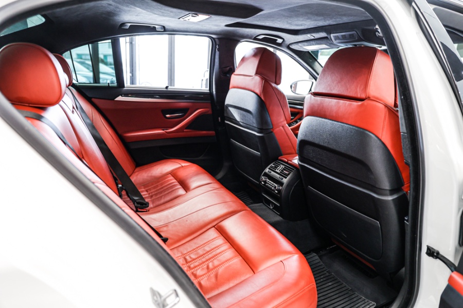 Used BMW M5 4dr Sdn 2015 | 26 Motors Long Island. ELMONT, New York Used BMW M5 4dr Sdn 2015 | 26 Motors Long Island. ELMONT, New York