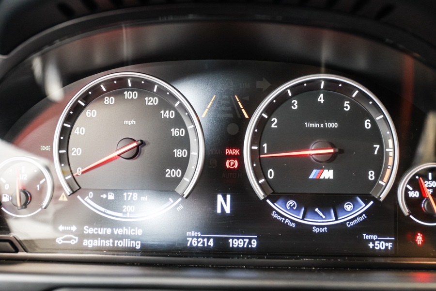 Used BMW M5 4dr Sdn 2015 | 26 Motors Long Island. ELMONT, New York Used BMW M5 4dr Sdn 2015 | 26 Motors Long Island. ELMONT, New York