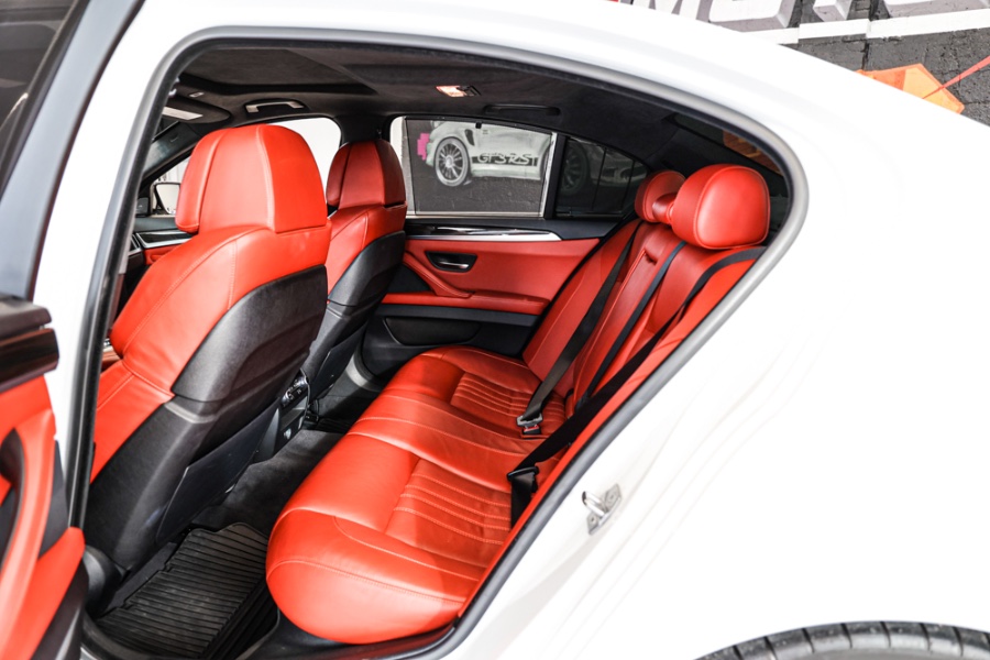 Used BMW M5 4dr Sdn 2015 | 26 Motors Long Island. ELMONT, New York Used BMW M5 4dr Sdn 2015 | 26 Motors Long Island. ELMONT, New York