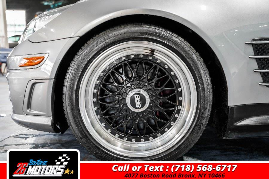 Used Mercedes-Benz SLK-Class 2dr Roadster SLK 300 2011 | 26 Motors Boutique. Bronx, New York Used Mercedes-Benz SLK-Class 2dr Roadster SLK 300 2011 | 26 Motors Boutique. Bronx, New York