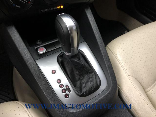 Used Volkswagen Jetta 4dr Auto SE PZEV 2014 | J&M Automotive Sls&Svc LLC. Naugatuck, Connecticut Used Volkswagen Jetta 4dr Auto SE PZEV 2014 | J&M Automotive Sls&Svc LLC. Naugatuck, Connecticut