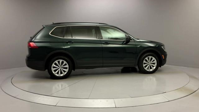 2019 Volkswagen Tiguan 2.0T SE 4MOTION, available for sale in Naugatuck, Connecticut | J&M Automotive Sls&Svc LLC. Naugatuck, Connecticut 2019 Volkswagen Tiguan 2.0T SE 4MOTION, available for sale in Naugatuck, Connecticut | J&M Automotive Sls&Svc LLC. Naugatuck, Connecticut