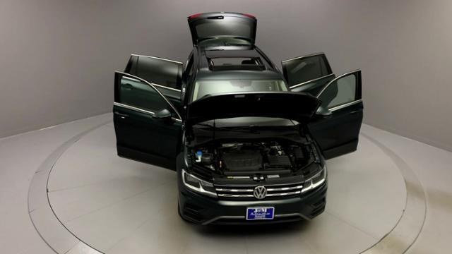 2019 Volkswagen Tiguan 2.0T SE 4MOTION, available for sale in Naugatuck, Connecticut | J&M Automotive Sls&Svc LLC. Naugatuck, Connecticut 2019 Volkswagen Tiguan 2.0T SE 4MOTION, available for sale in Naugatuck, Connecticut | J&M Automotive Sls&Svc LLC. Naugatuck, Connecticut