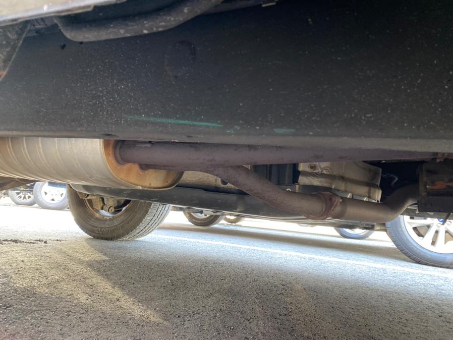 2006 Toyota Sequoia 4dr Limited 4WD, available for sale in Waterbury, Connecticut | National Auto Brokers, Inc.. Waterbury, Connecticut 2006 Toyota Sequoia 4dr Limited 4WD, available for sale in Waterbury, Connecticut | National Auto Brokers, Inc.. Waterbury, Connecticut