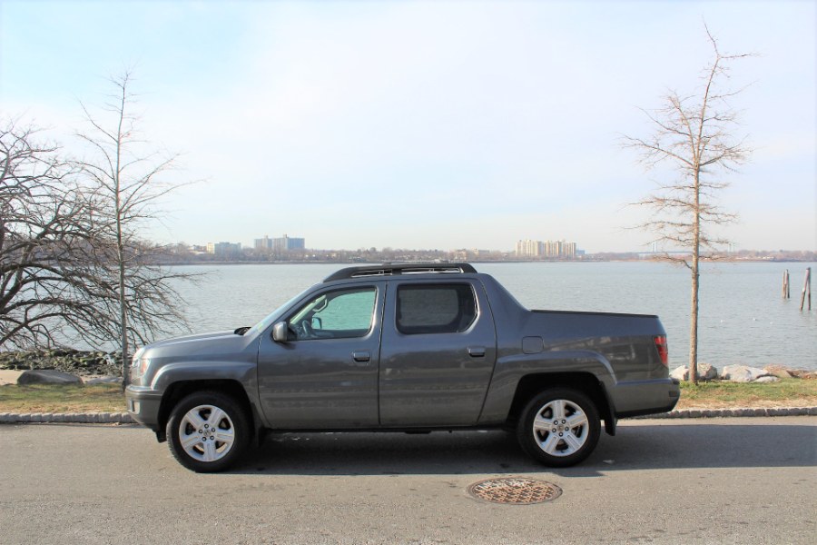 2013 Honda Ridgeline 4WD Crew Cab RTL, available for sale in Great Neck, NY