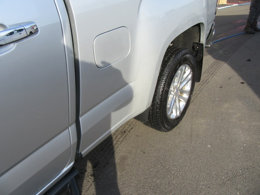 Used GMC Canyon 4WD Crew Cab 128.3" SLT 2016 | Royalty Auto Sales. Little Ferry, New Jersey Used GMC Canyon 4WD Crew Cab 128.3" SLT 2016 | Royalty Auto Sales. Little Ferry, New Jersey