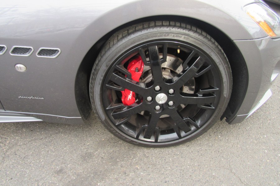 Used Maserati GranTurismo 2dr Cpe GranTurismo S Auto 2010 | Center Motorsports LLC. Shelton, Connecticut Used Maserati GranTurismo 2dr Cpe GranTurismo S Auto 2010 | Center Motorsports LLC. Shelton, Connecticut