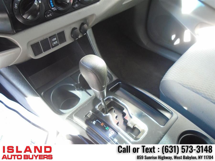 Used Toyota Tacoma V6 4x4 4dr Double Cab 5.0 ft SB 5A 2012 | Island Auto Buyers. West Babylon, New York Used Toyota Tacoma V6 4x4 4dr Double Cab 5.0 ft SB 5A 2012 | Island Auto Buyers. West Babylon, New York