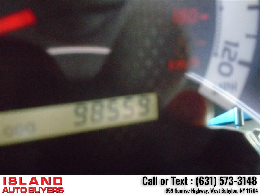 Used Toyota Tacoma V6 4x4 4dr Double Cab 5.0 ft SB 5A 2012 | Island Auto Buyers. West Babylon, New York Used Toyota Tacoma V6 4x4 4dr Double Cab 5.0 ft SB 5A 2012 | Island Auto Buyers. West Babylon, New York