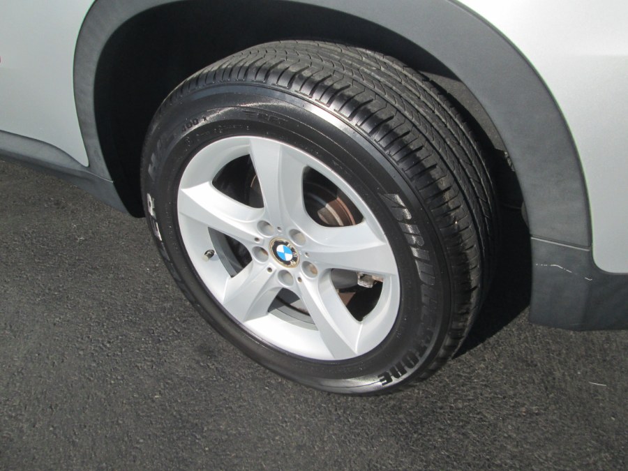 2007 BMW X5 AWD 4dr 3.0si, available for sale in Levittown, Pennsylvania | Levittown Auto. Levittown, Pennsylvania 2007 BMW X5 AWD 4dr 3.0si, available for sale in Levittown, Pennsylvania | Levittown Auto. Levittown, Pennsylvania