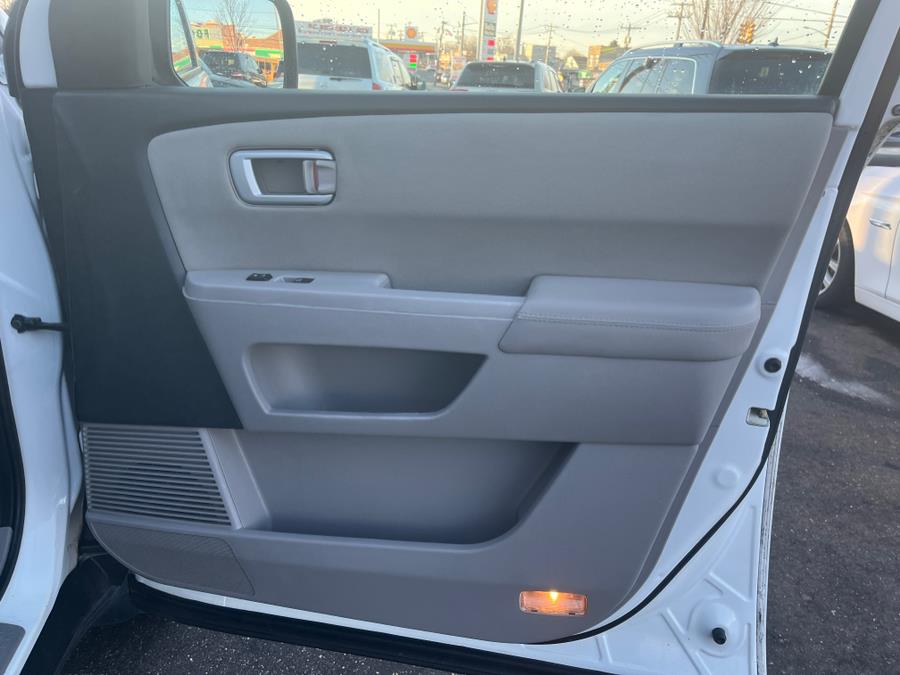 2015 Honda Pilot LX. LOW MILES!, available for sale in Rosedale, New York | Sunrise Auto Sales. Rosedale, New York 2015 Honda Pilot LX. LOW MILES!, available for sale in Rosedale, New York | Sunrise Auto Sales. Rosedale, New York
