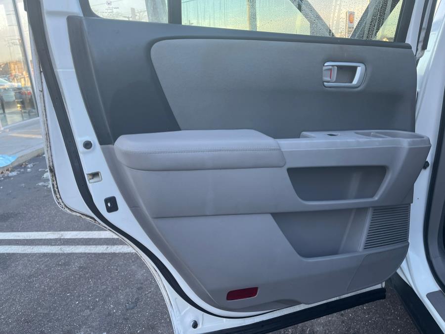 2015 Honda Pilot LX. LOW MILES!, available for sale in Rosedale, New York | Sunrise Auto Sales. Rosedale, New York 2015 Honda Pilot LX. LOW MILES!, available for sale in Rosedale, New York | Sunrise Auto Sales. Rosedale, New York
