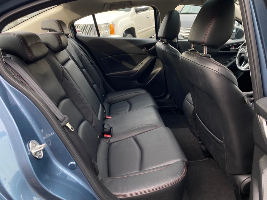 Used Mazda Mazda3 4dr Sdn Auto i Grand Touring 2015 | Union Street Auto Sales. West Springfield, Massachusetts Used Mazda Mazda3 4dr Sdn Auto i Grand Touring 2015 | Union Street Auto Sales. West Springfield, Massachusetts