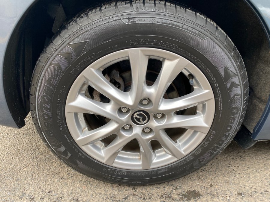 Used Mazda Mazda3 4dr Sdn Auto i Grand Touring 2015 | Union Street Auto Sales. West Springfield, Massachusetts Used Mazda Mazda3 4dr Sdn Auto i Grand Touring 2015 | Union Street Auto Sales. West Springfield, Massachusetts